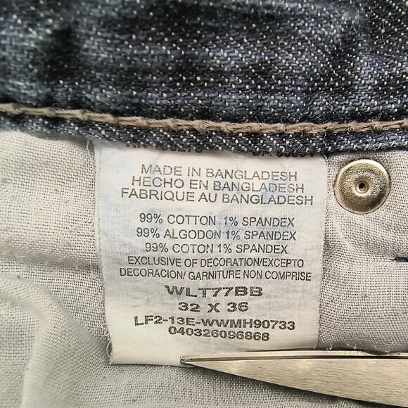 Men's Classic Wrangler Jeans 31-32x34 Slim Boot Cut Dark Wash Cowboy Western - Picture 7 of 7